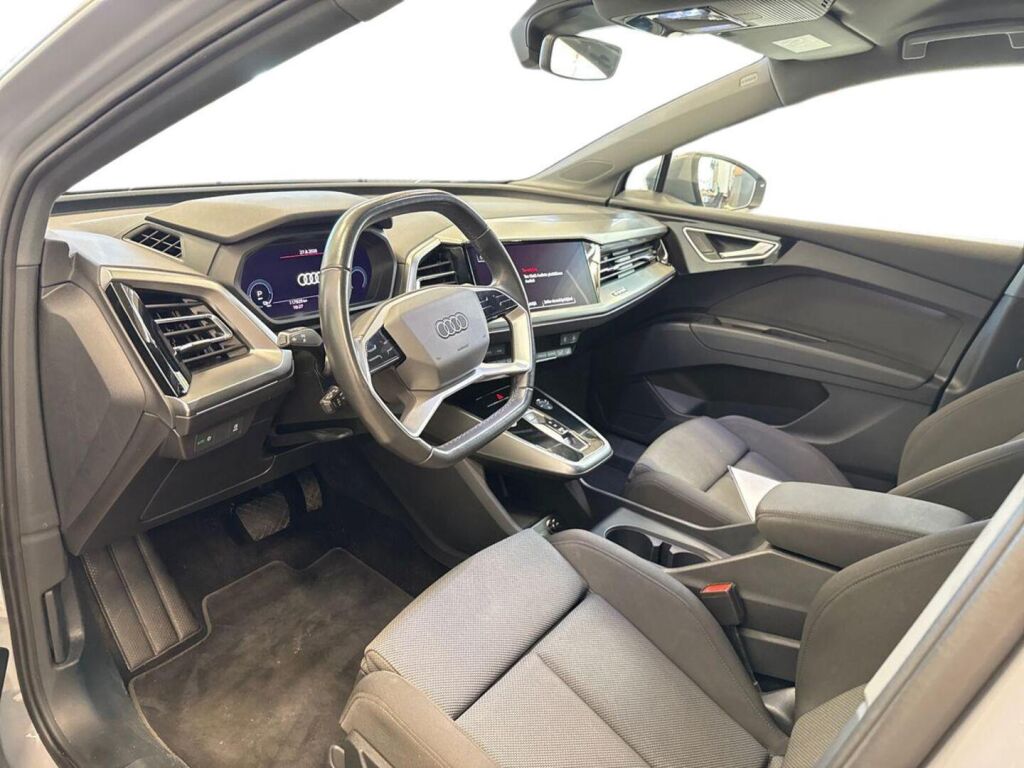 Audi Q4 e-tron 2022 Harmaa