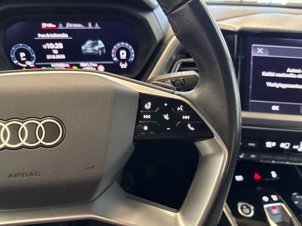 Audi Q4 e-tron 2022 Harmaa