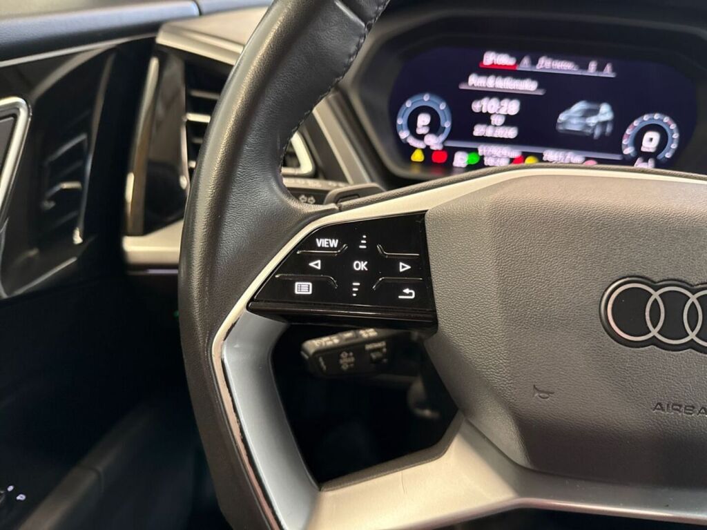 Audi Q4 e-tron 2022 Harmaa