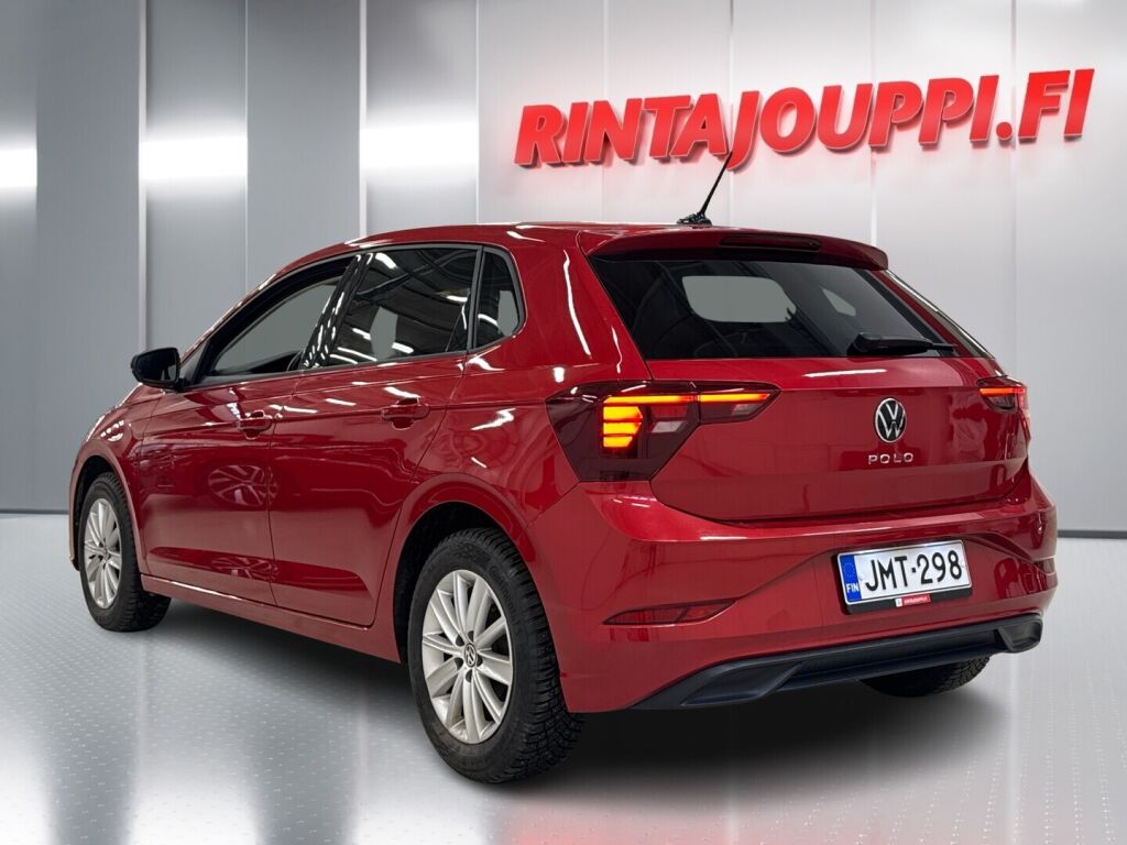 Volkswagen Polo 2022 Punainen