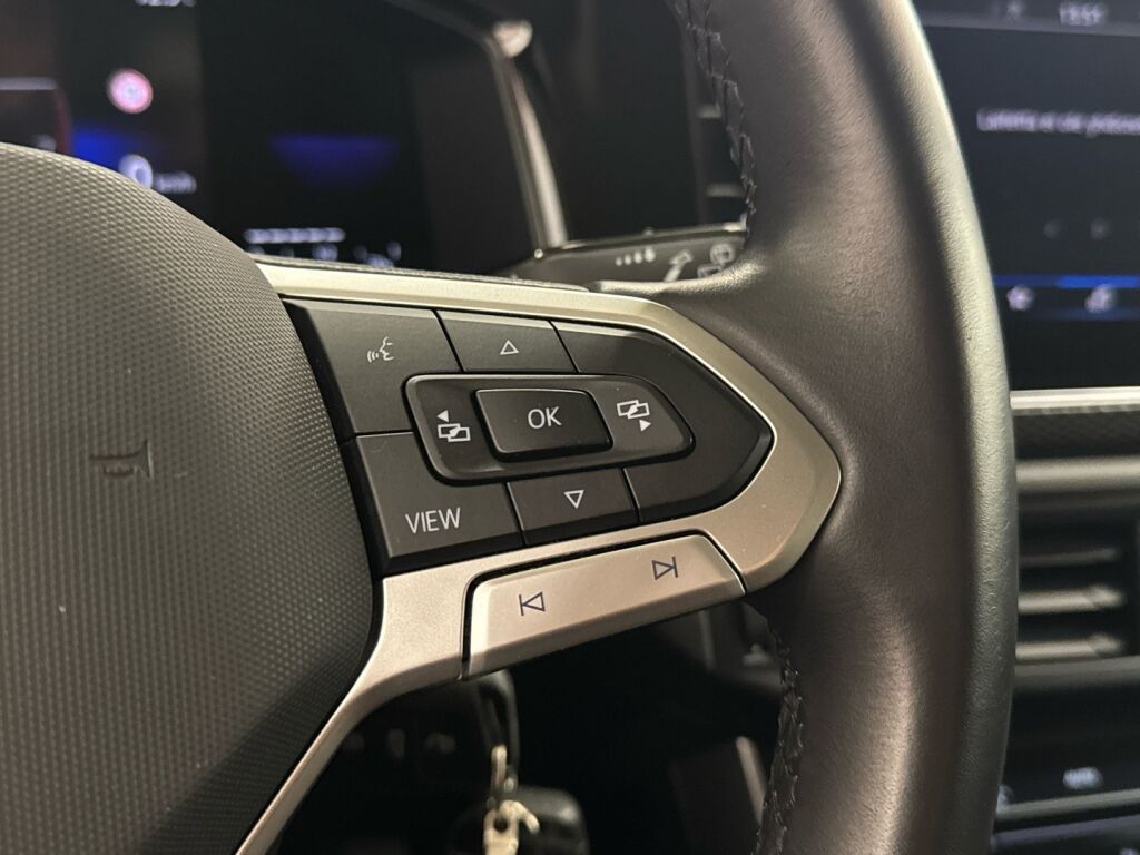 Volkswagen Polo 2022 Punainen