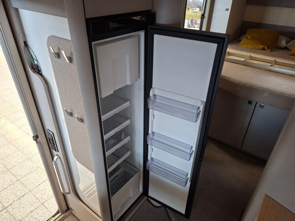 Hymer T695 S 2022 Valkoinen