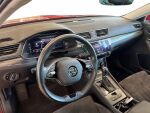 Skoda Superb 2022 Punainen