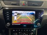 Skoda Superb 2022 Punainen
