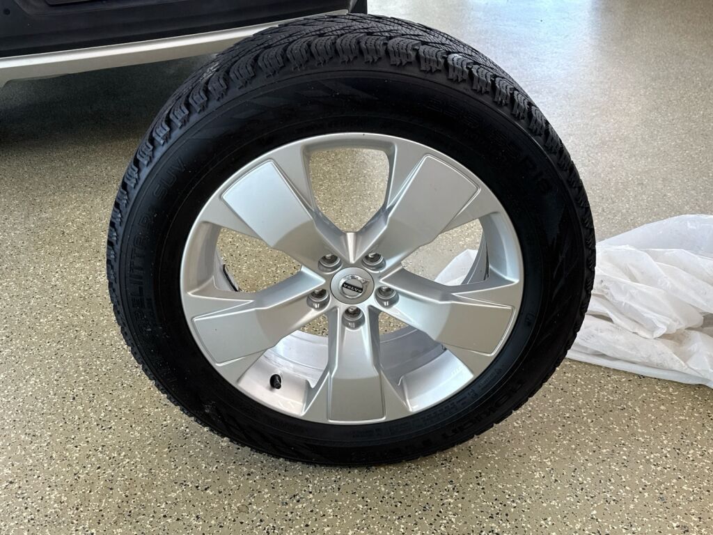 Volvo XC40 2018 Valkoinen