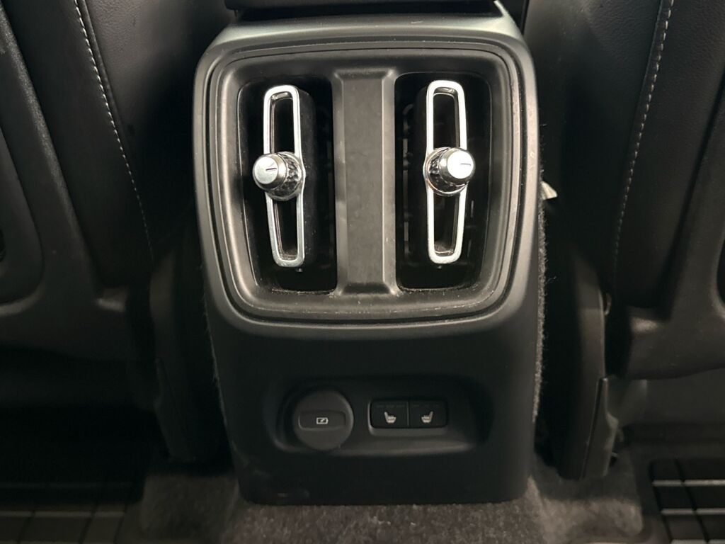 Volvo XC40 2018 Valkoinen