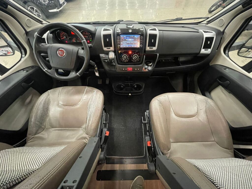 Bürstner Nexxo T720 2016 Ruskea (beige)