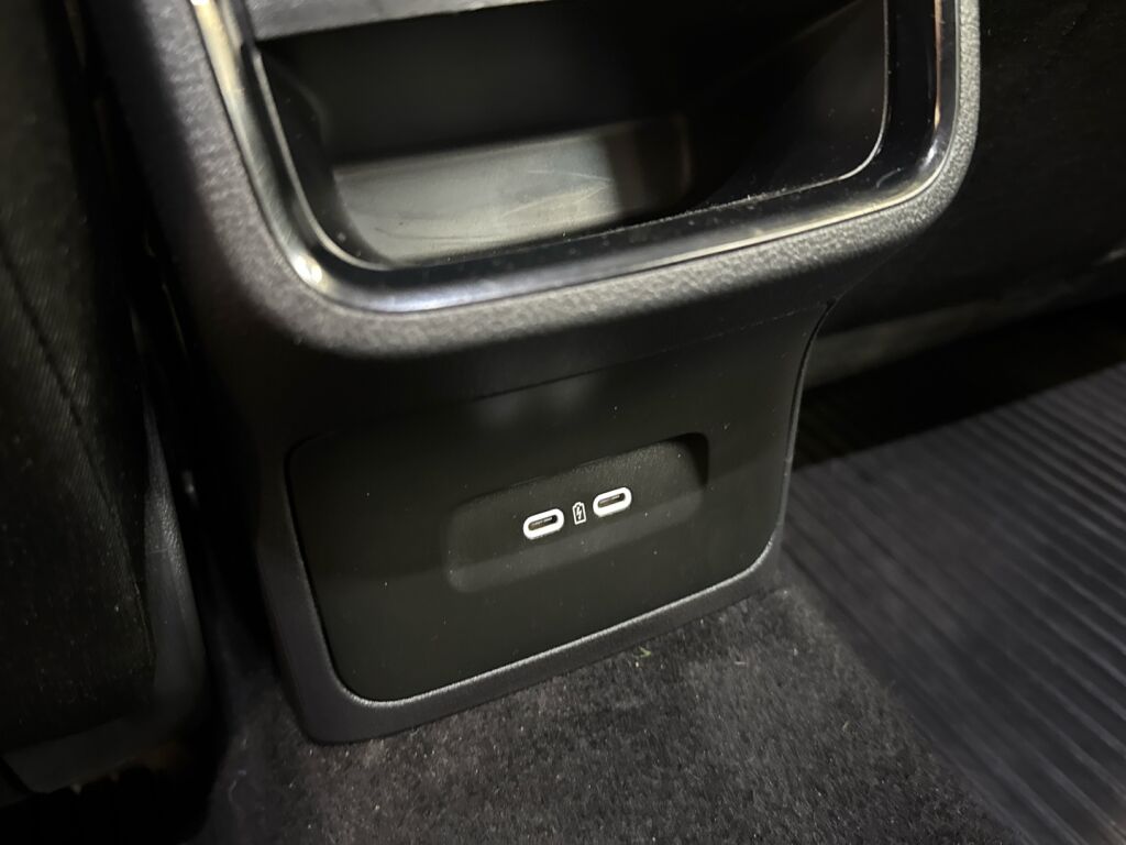 Skoda Octavia 2022 Harmaa