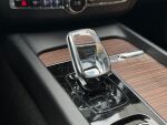 Volvo XC60 2023 Musta