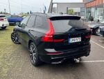 Volvo XC60 2023 Musta