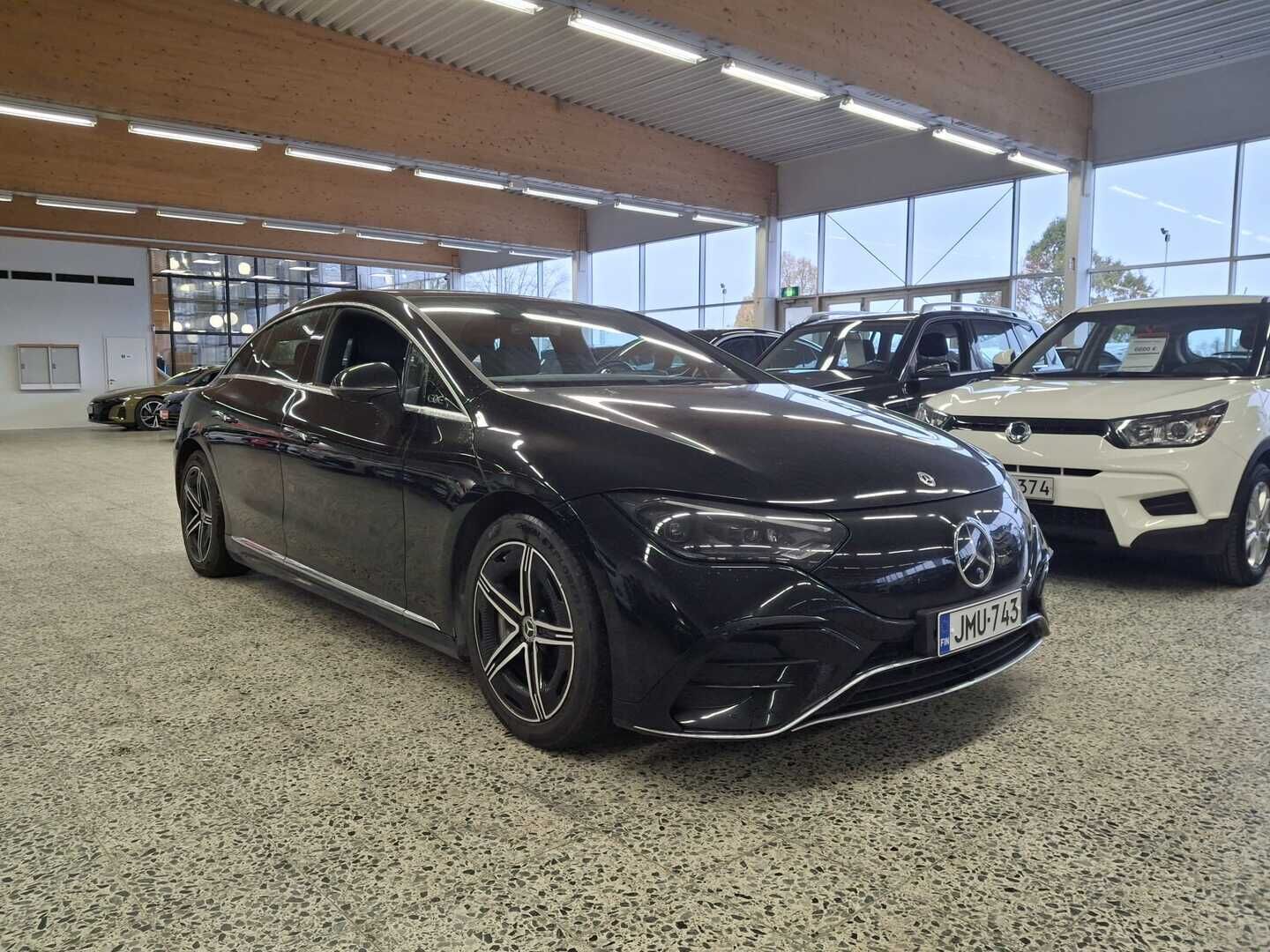 Mercedes-Benz EQE