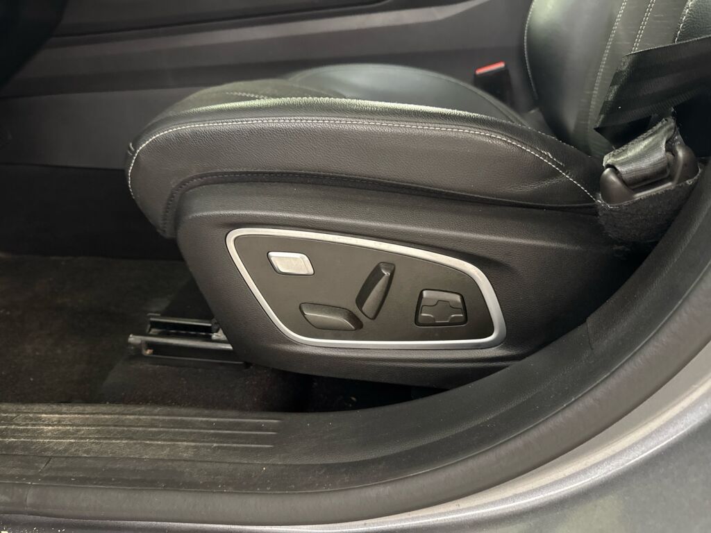 Renault Austral 2023 Harmaa