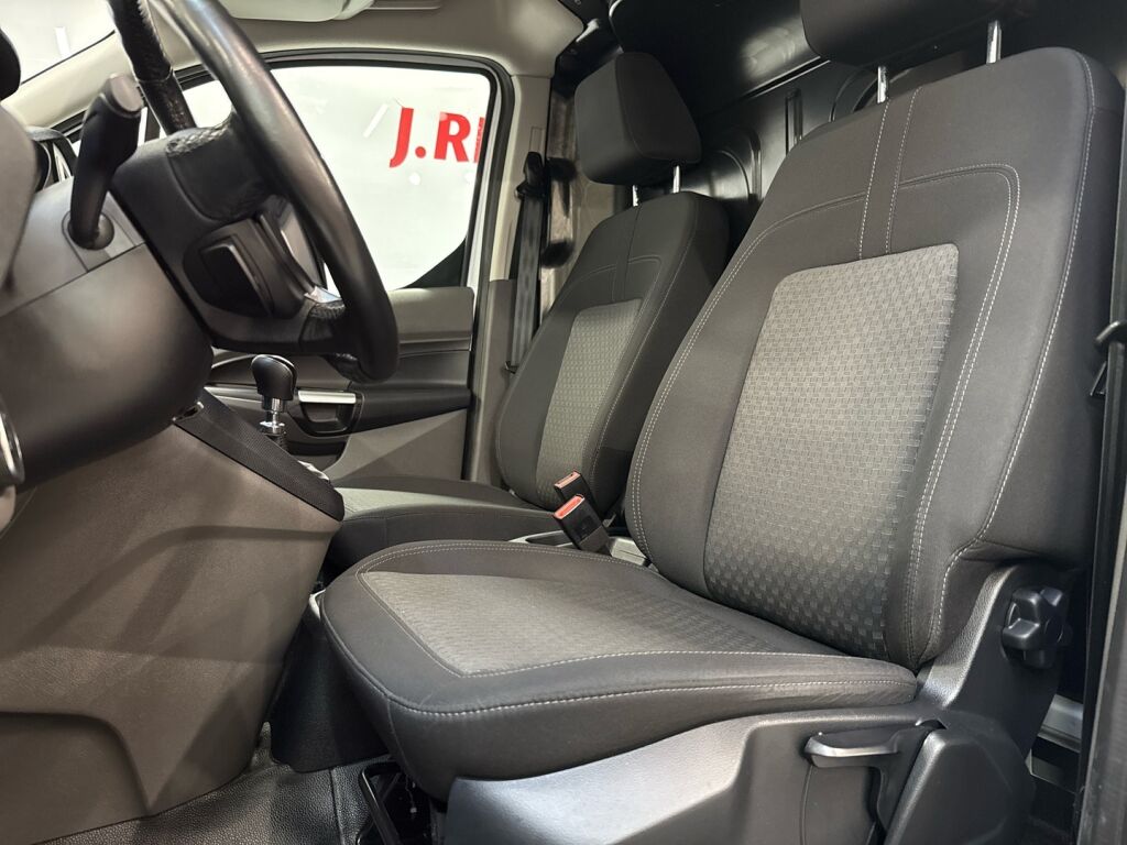 Ford Transit Connect 2023 Valkoinen