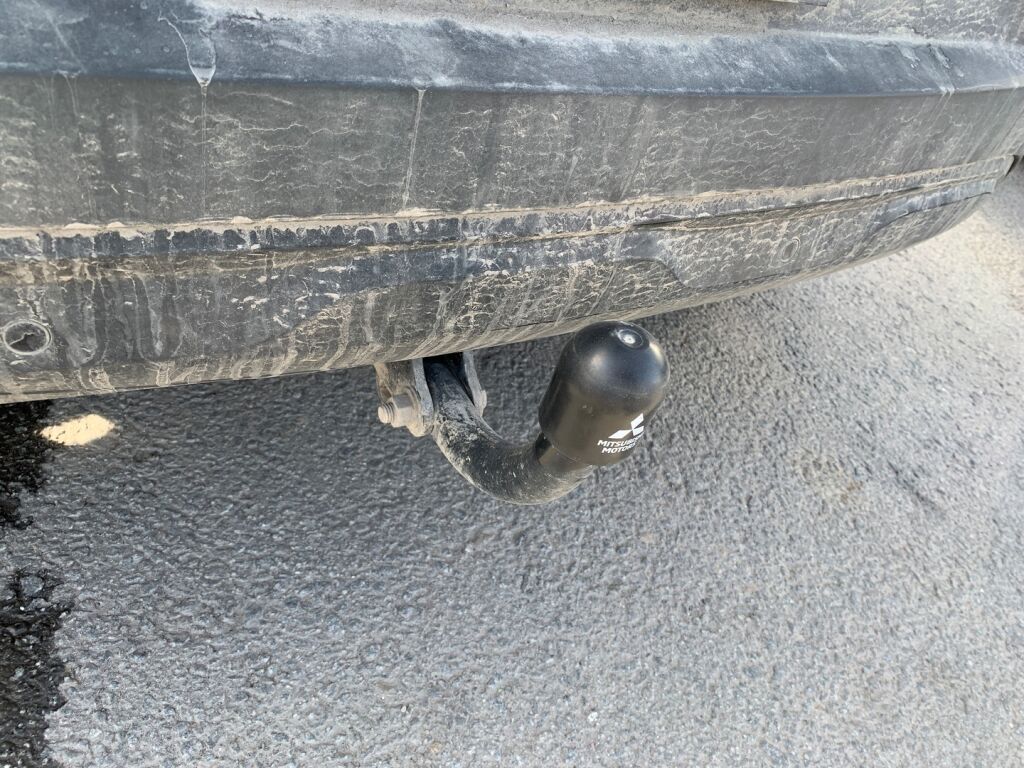 Mitsubishi ASX 2024 Punainen