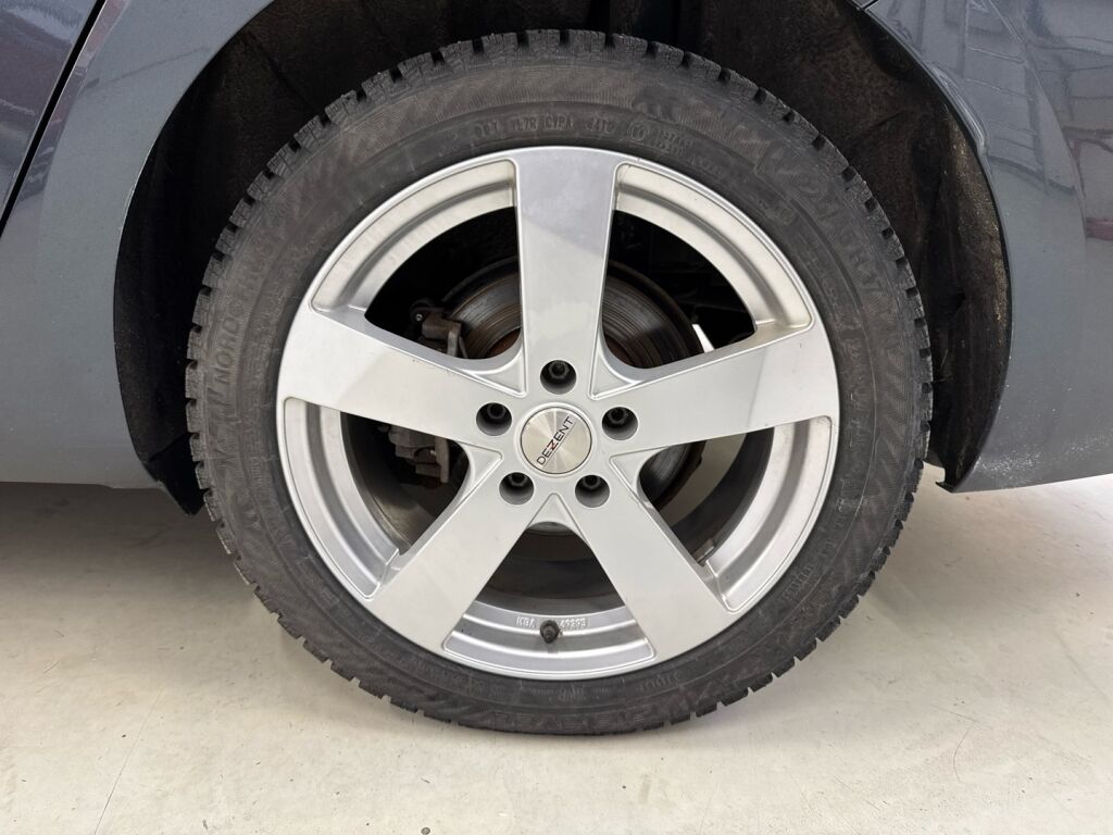 Seat Leon Sportstourer 2021 Harmaa