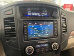 Mitsubishi Pajero 2011 Musta