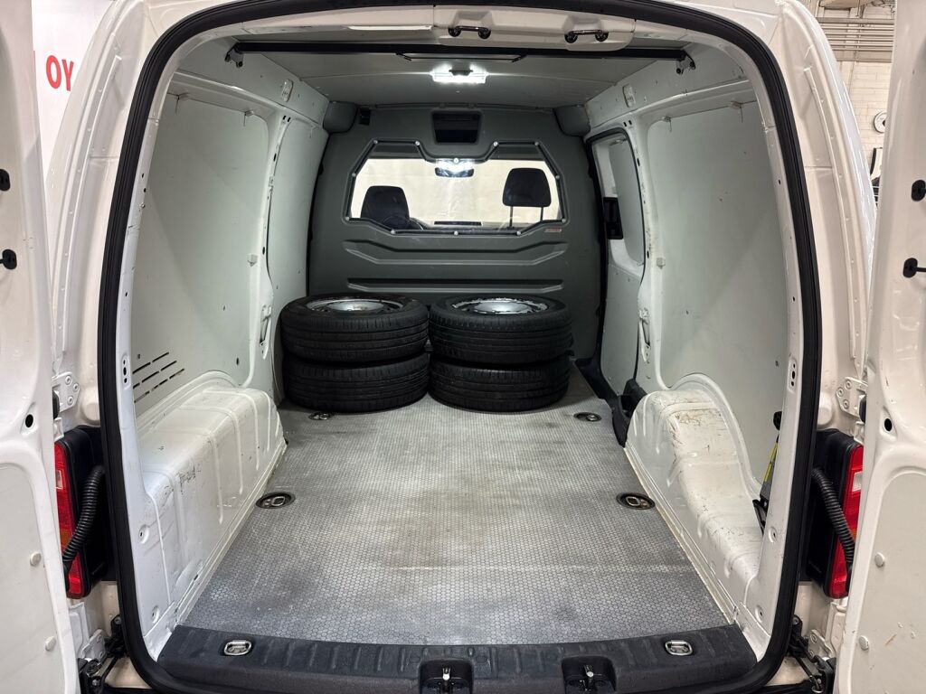 Volkswagen Caddy Maxi 2017 Valkoinen