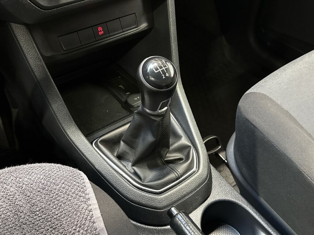 Volkswagen Caddy Maxi 2017 Valkoinen