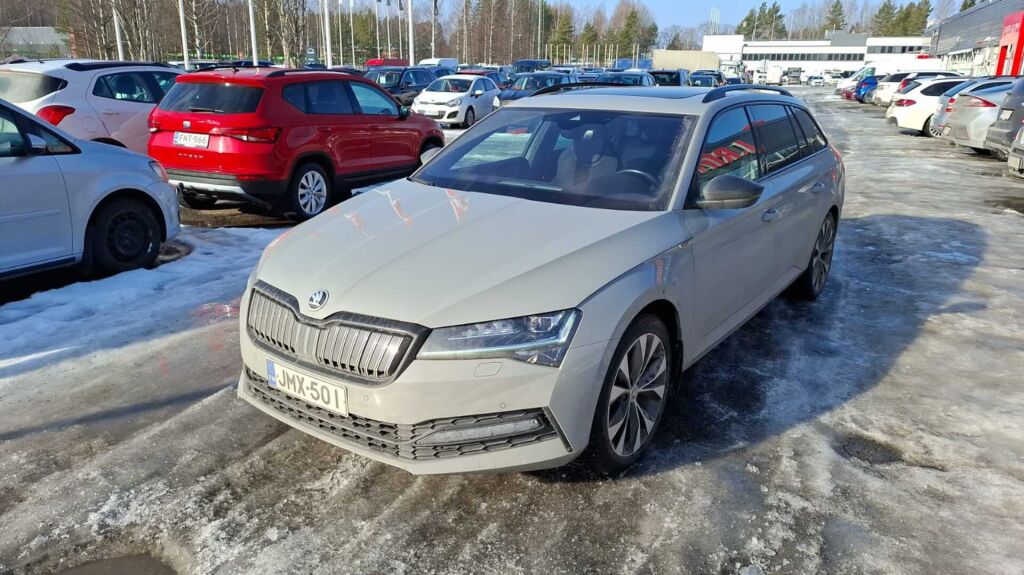 Skoda Superb 2023 Harmaa
