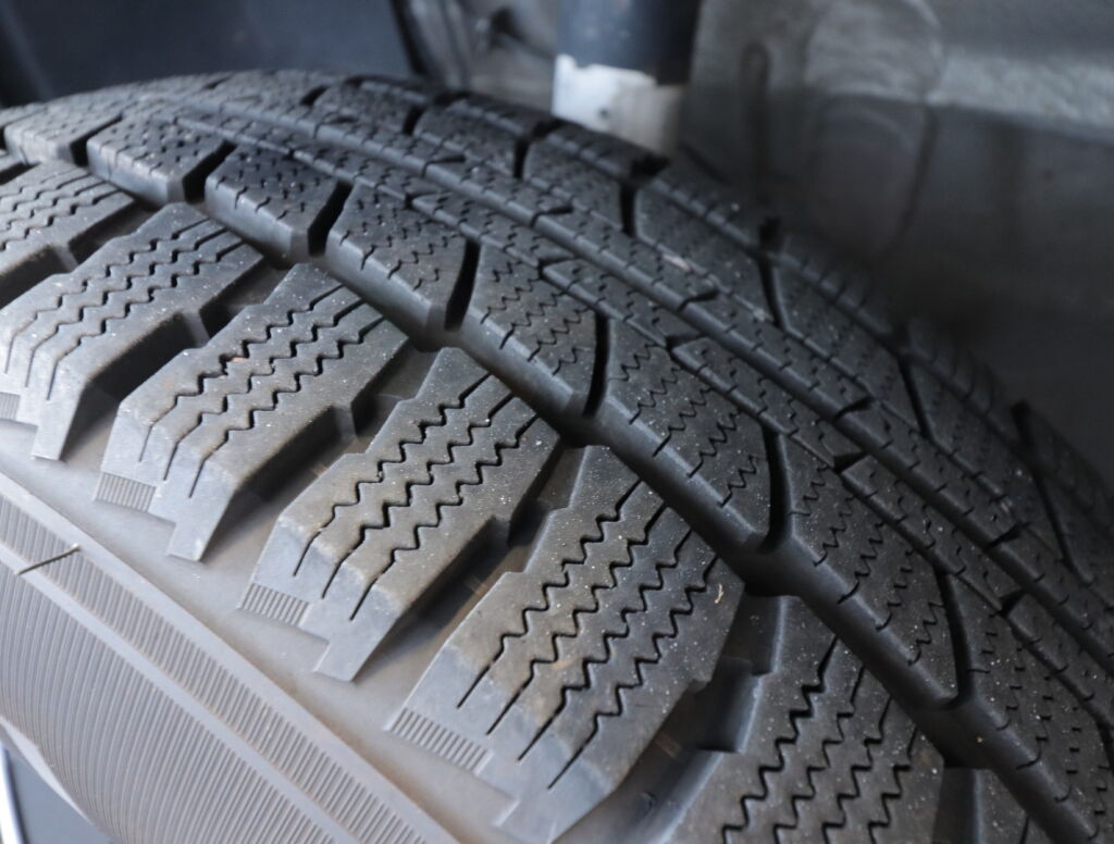 Roadcar R 640 2023 Harmaa