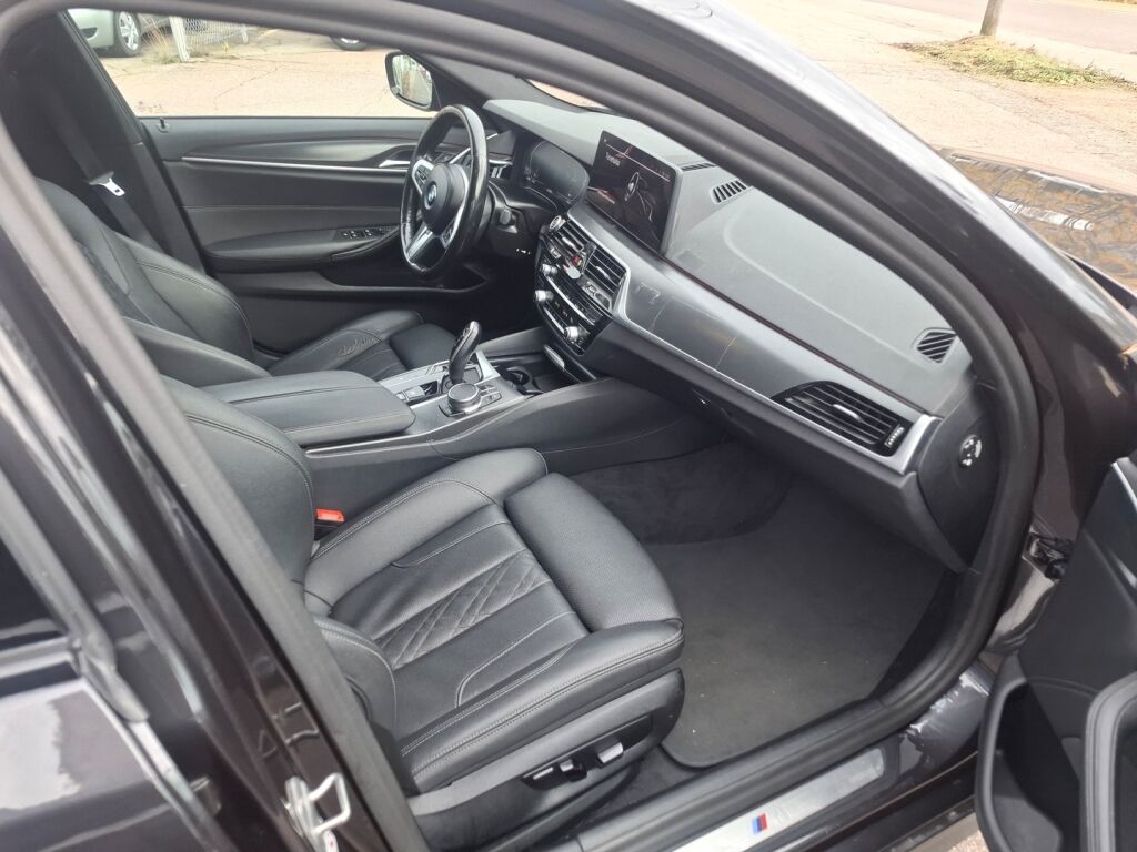 BMW 520 2022 Harmaa