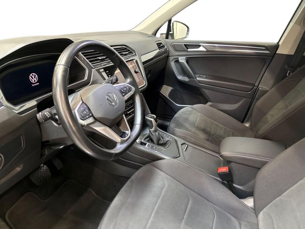 Volkswagen Tiguan 2023 Valkoinen