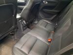 Volvo XC40 2020 Musta