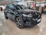 Volvo XC40 2020 Musta