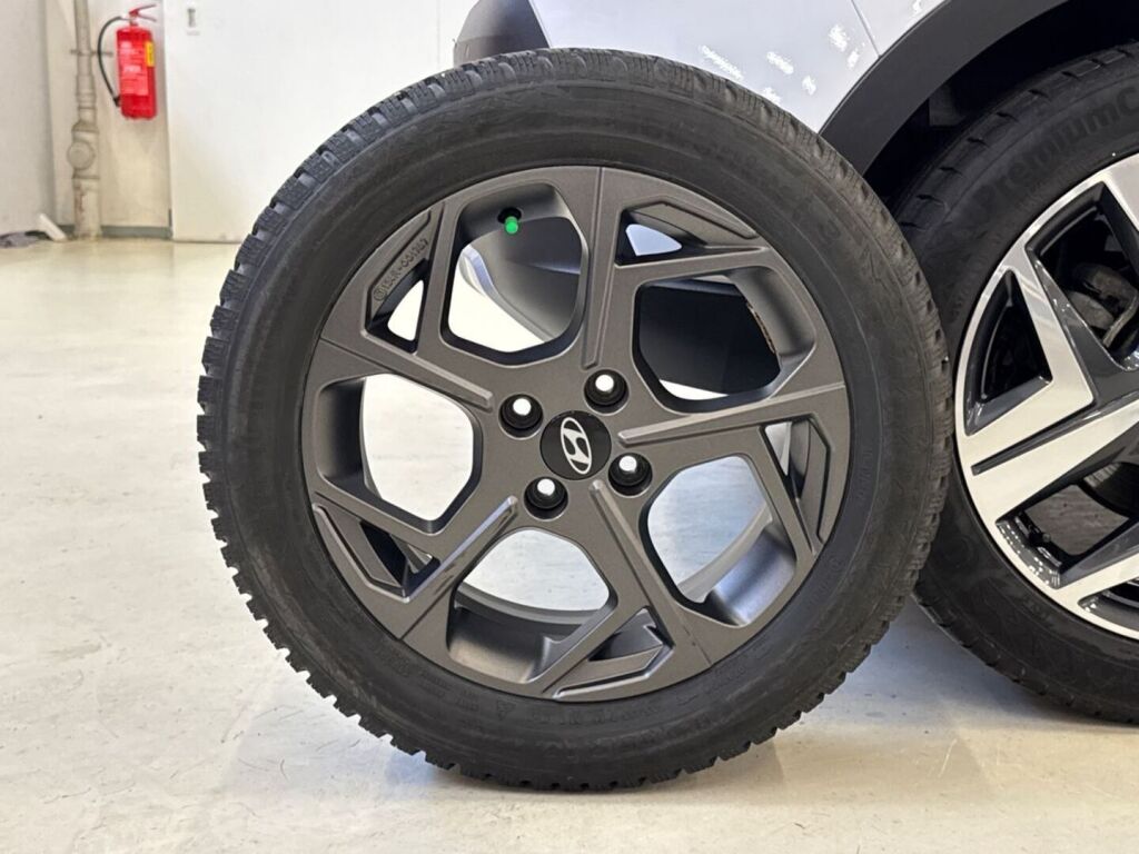 Hyundai Bayon 2023 Valkoinen