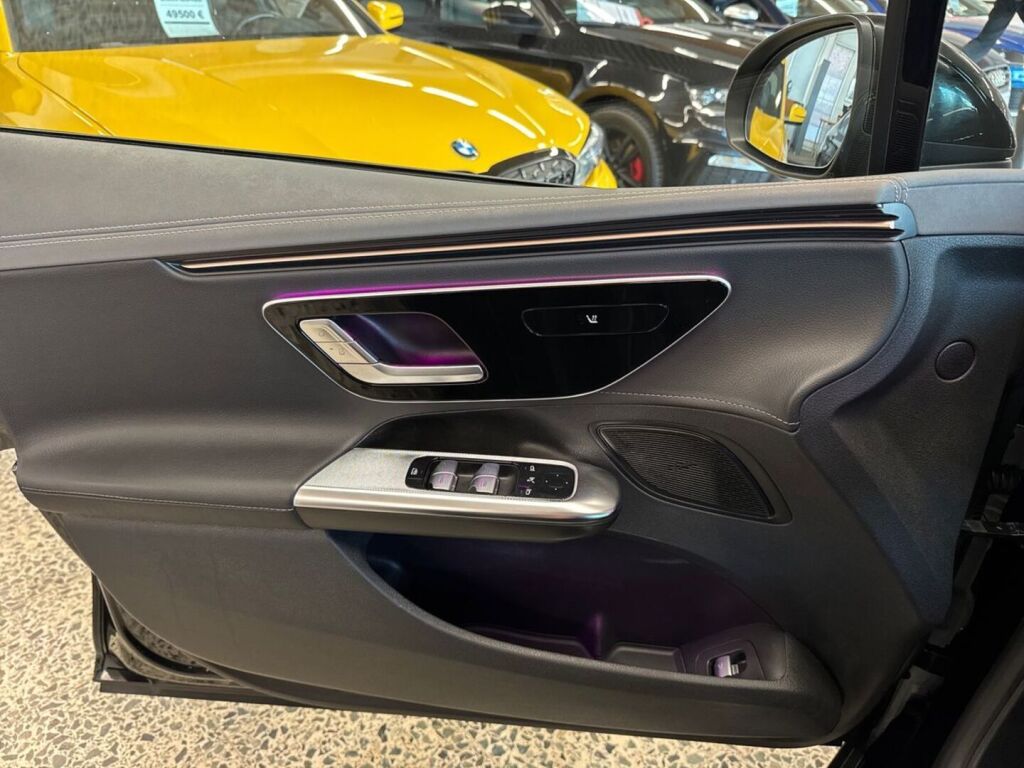 Mercedes-Benz EQE 2024 Musta