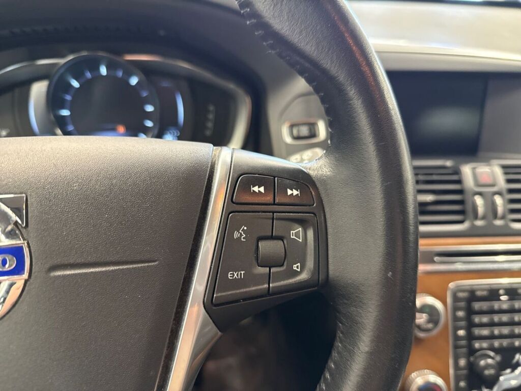 Volvo XC60 2016 Valkoinen