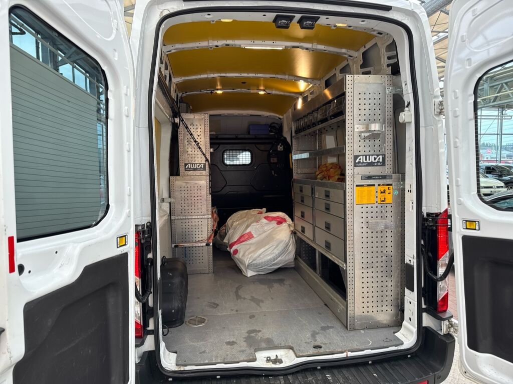 Ford Transit 2019 Valkoinen