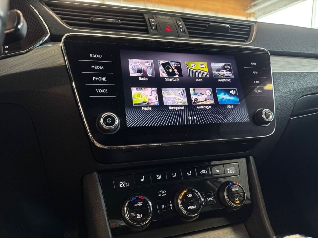 Skoda Superb 2024 Harmaa