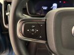 Volvo XC40 2024 Sininen