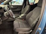 Volvo XC40 2024 Sininen