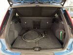 Volvo XC40 2024 Sininen