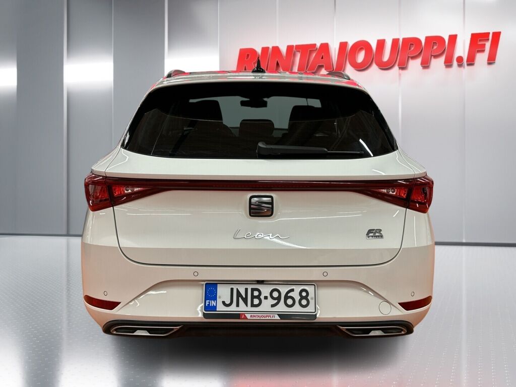 Seat Leon Sportstourer 2021 Valkoinen