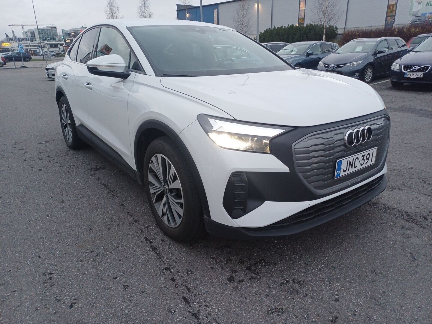 Audi Q4 e-tron