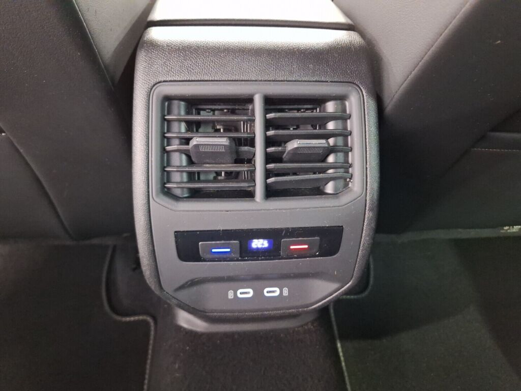 Cupra LEON SPORTSTOURER 2021 Valkoinen