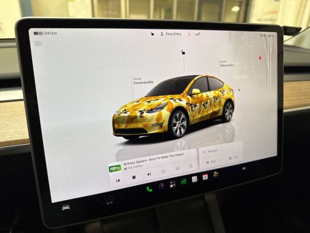 Tesla Model Y 2023 Sininen