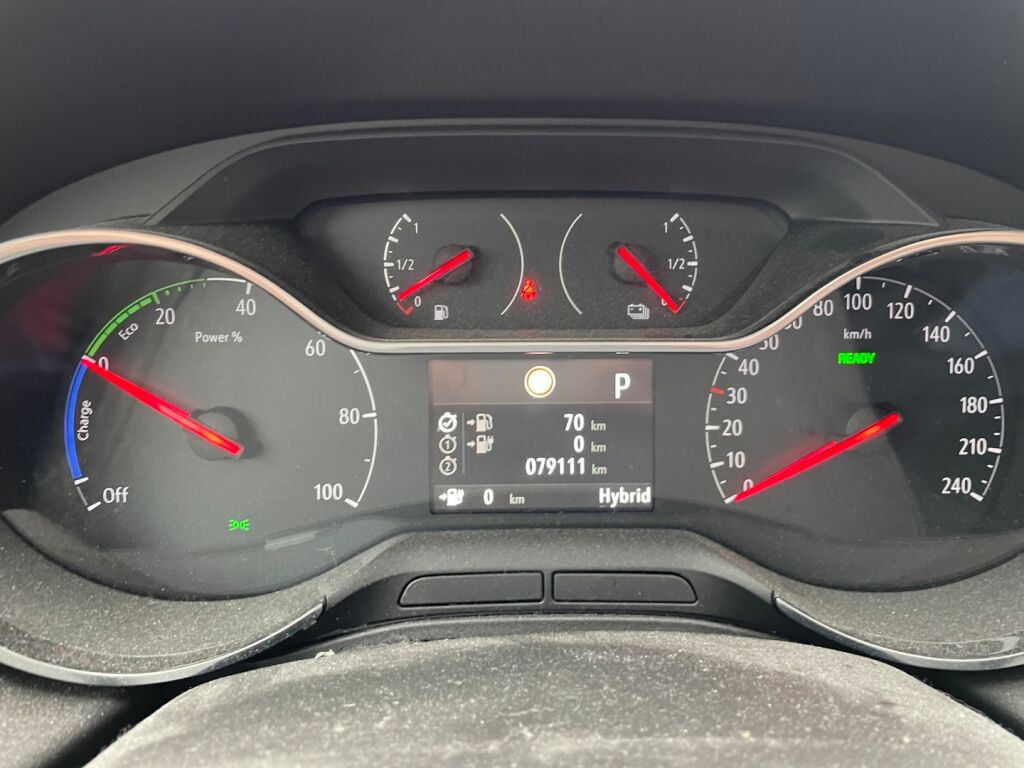 Opel GRANDLAND X 2020 Musta