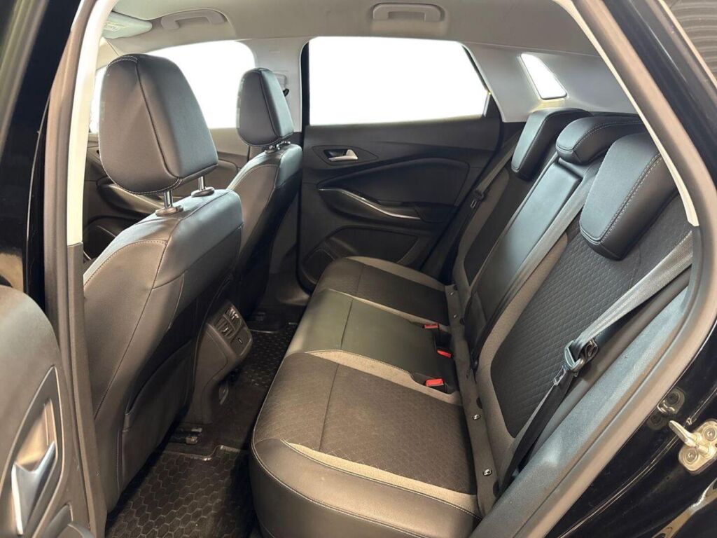 Opel GRANDLAND X 2020 Musta