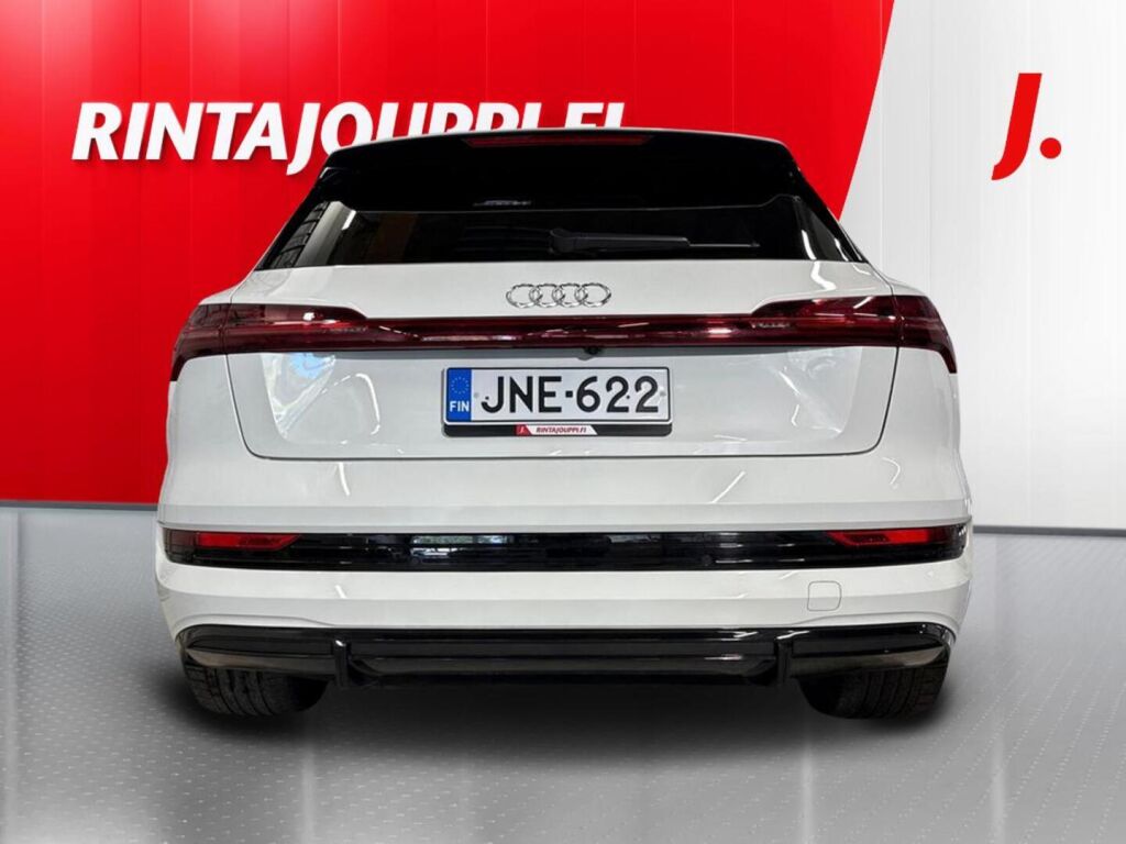 Audi e-tron 2022 Valkoinen