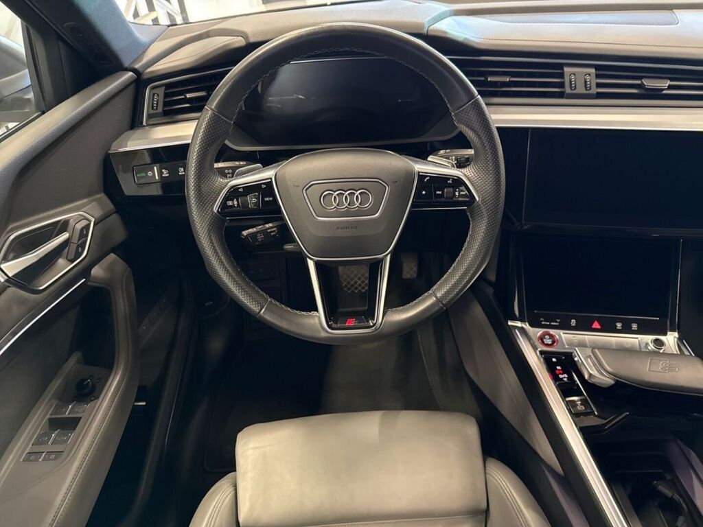 Audi e-tron 2022 Valkoinen