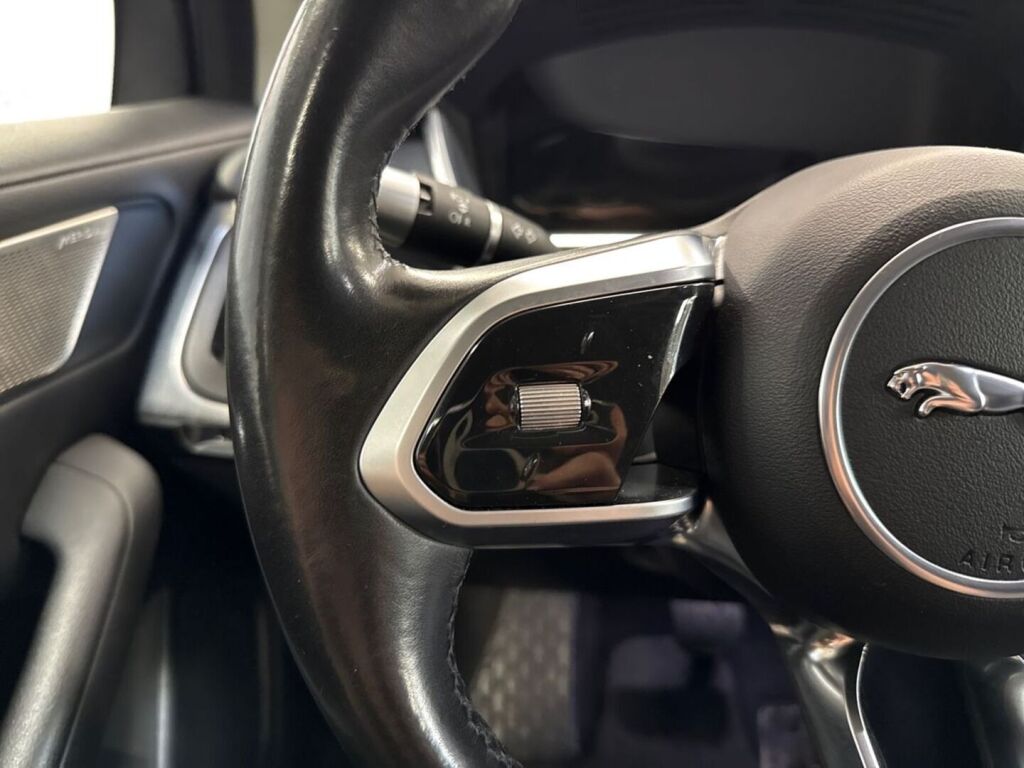 Jaguar I-PACE 2019 Musta