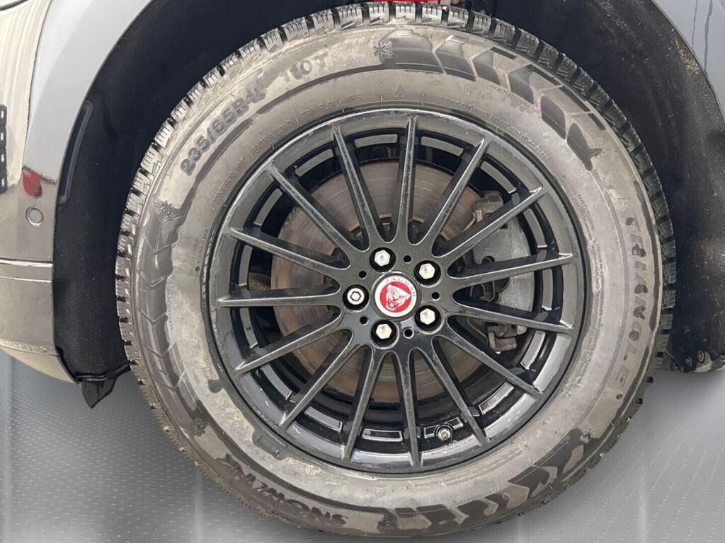 Jaguar I-PACE 2019 Musta