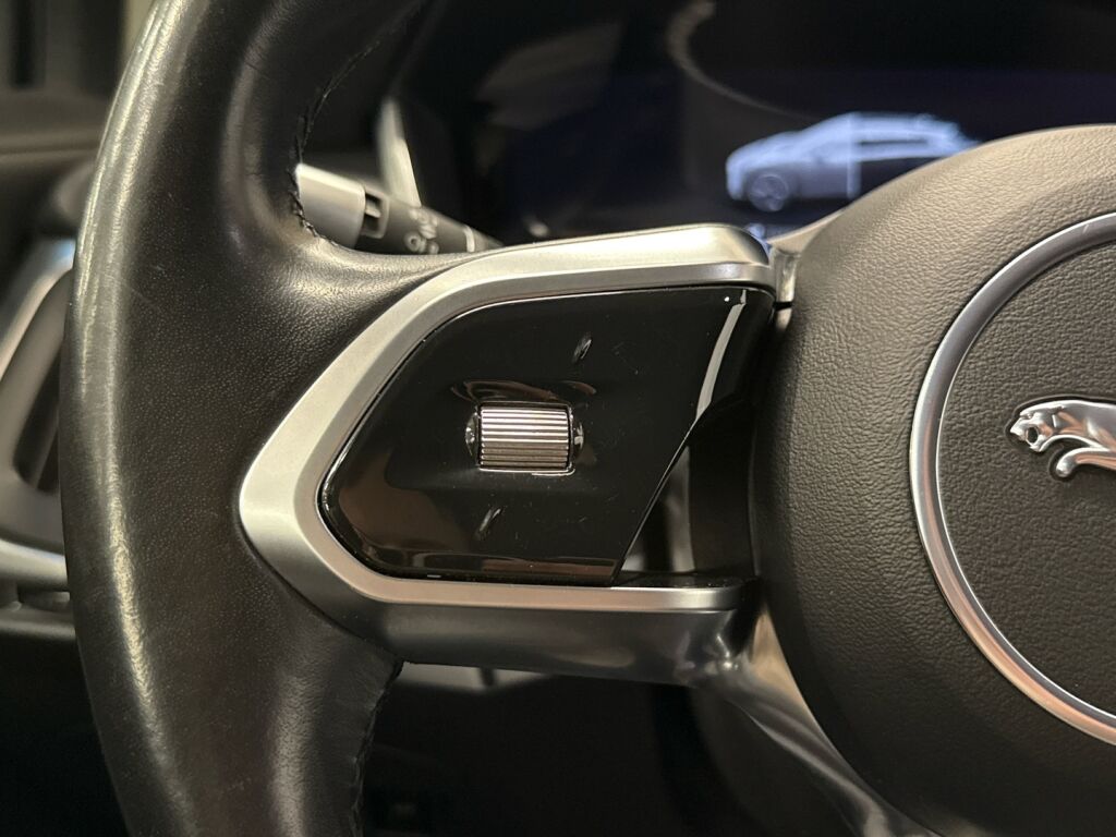 Jaguar I-PACE 2019 Musta