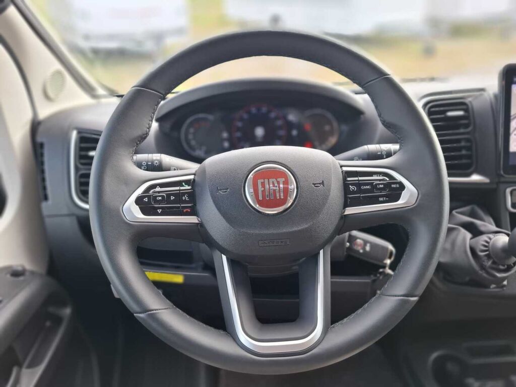 Bürstner Ixeo Time IT 726 J.Edition 2023 Valkoinen