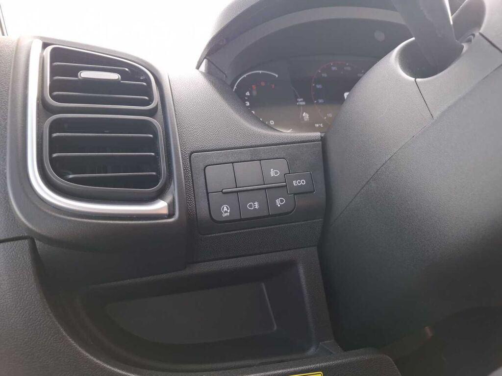 Bürstner Ixeo Time IT 726 J.Edition 2023 Valkoinen