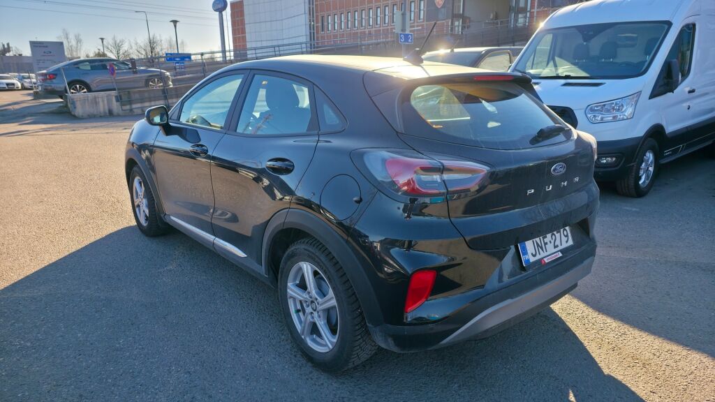 Ford Puma 2024 Musta